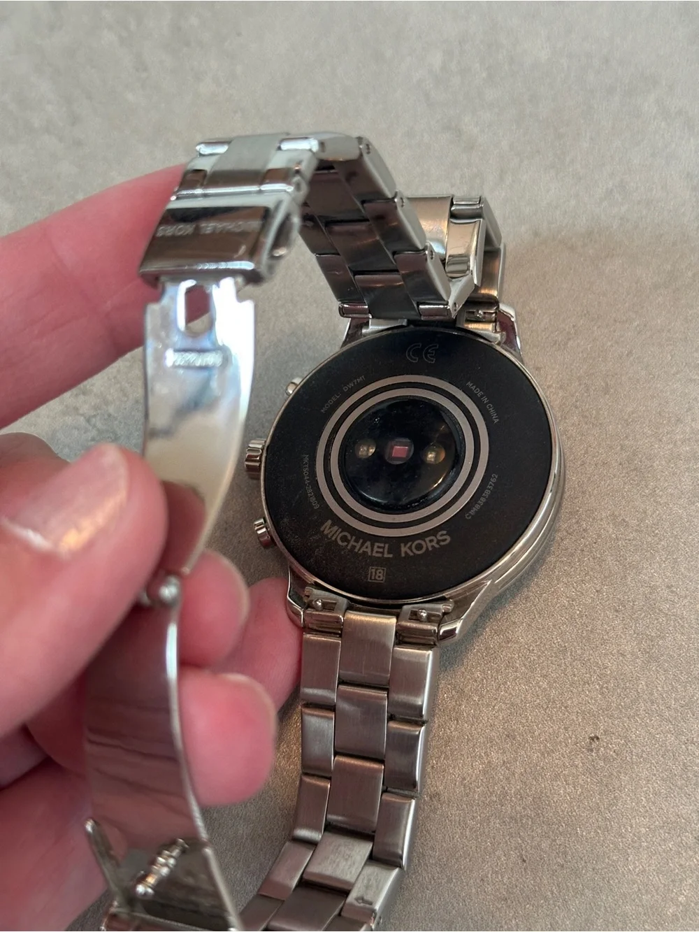 Michael Kors Model DW7M1 Smart Watch no charger Watch Only